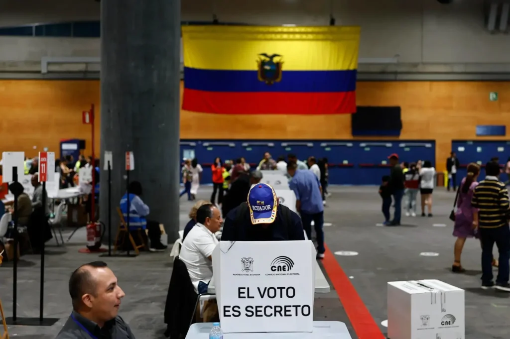 ecuador voto.jpg