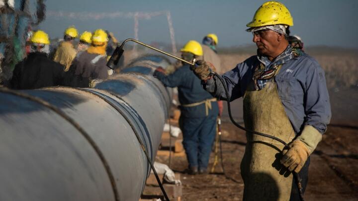foto gasoducto argentina trabajador